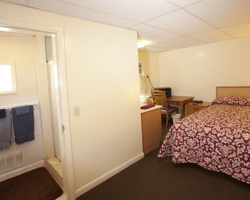 Frostburg Charlie'S Motel المظهر الخارجي الصورة