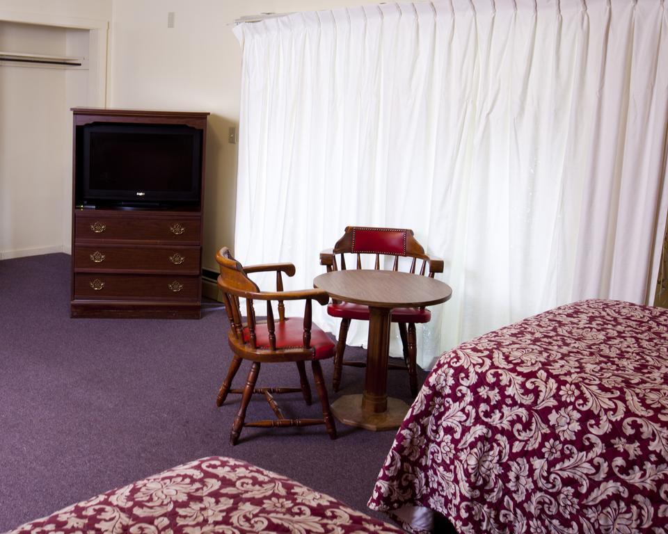 Frostburg Charlie'S Motel المظهر الخارجي الصورة